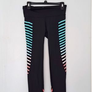 Gap Fit Colorful Stripe Black Leggings size small